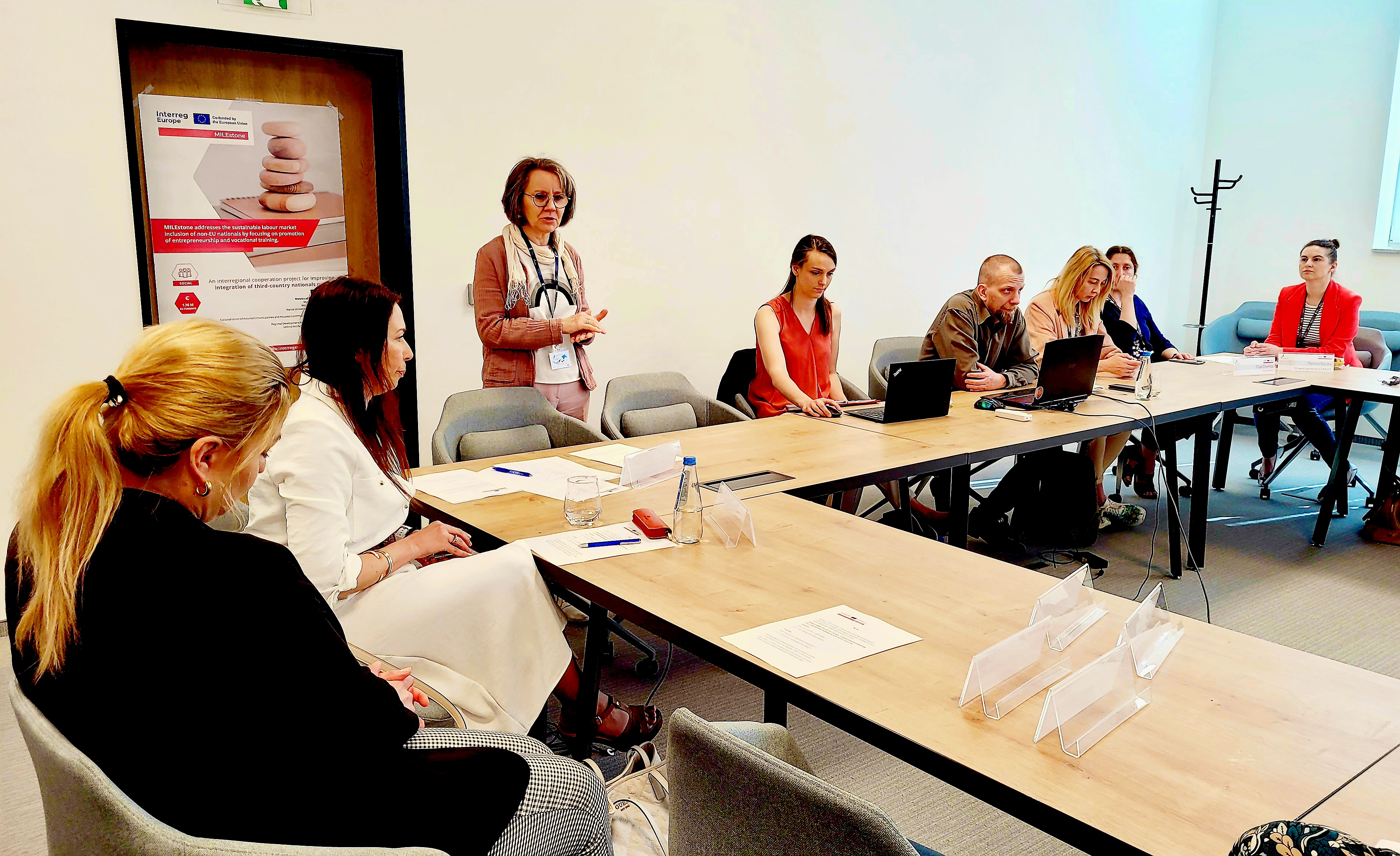 spotkanie w siedzibie Urzędu Marszałkowskiego w ramach projektu MILEstone organizator i uczestniczy spotkania organizowanego w siedzibie Urzędu Marszałkowskiego w ramach projektu MILEstone