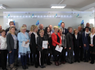 Wspólne zdjęcie organizatorów  ZAZ w województwie zachodniopomorskim z Marszałkiem 